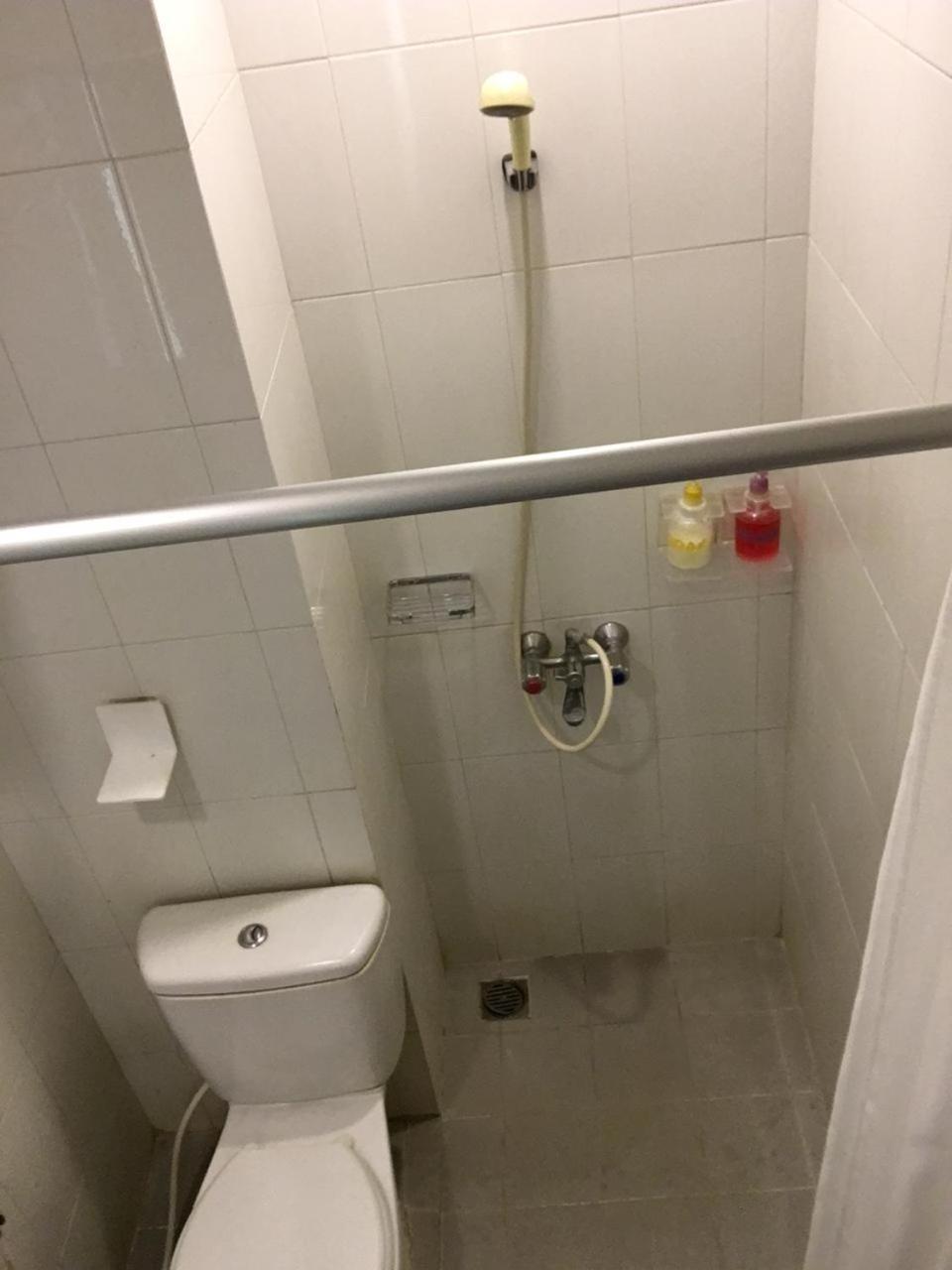 Hotel Wisata Niaga Пурвокерто Екстериор снимка